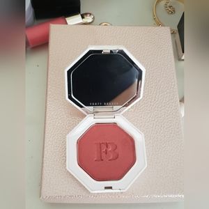 Fenty Killawatt Ruby